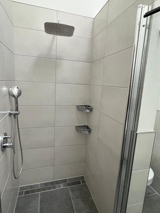 Ferienhaus Auszeit Mit Sauna Schwarz Esterno foto