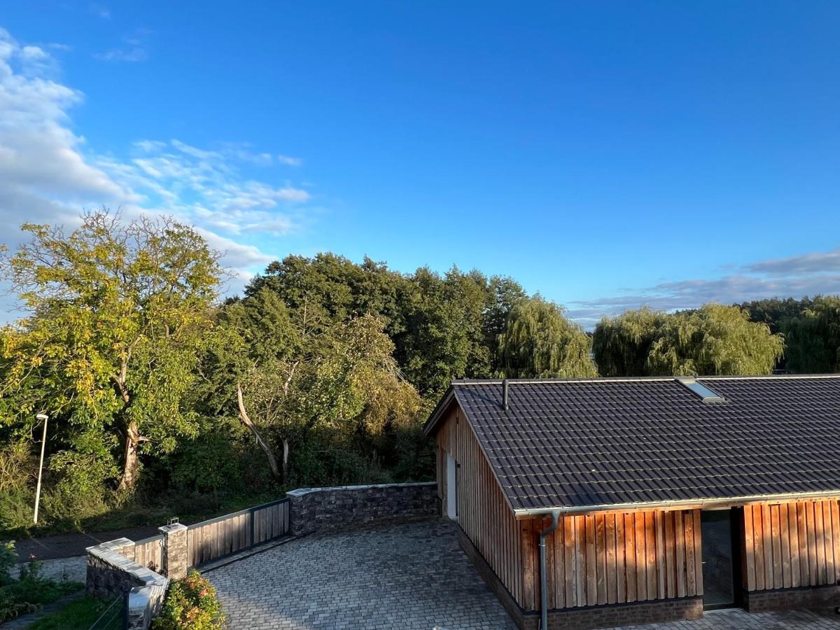 Ferienhaus Auszeit Mit Sauna Schwarz Esterno foto